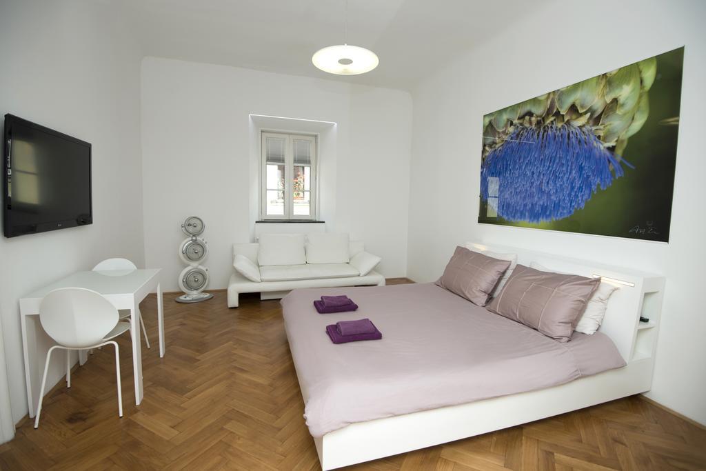 Galeria River Ljubljana Phòng bức ảnh